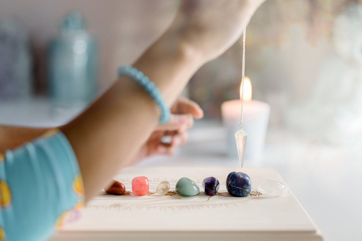 A Guide to Chakra Healing with Crystals
