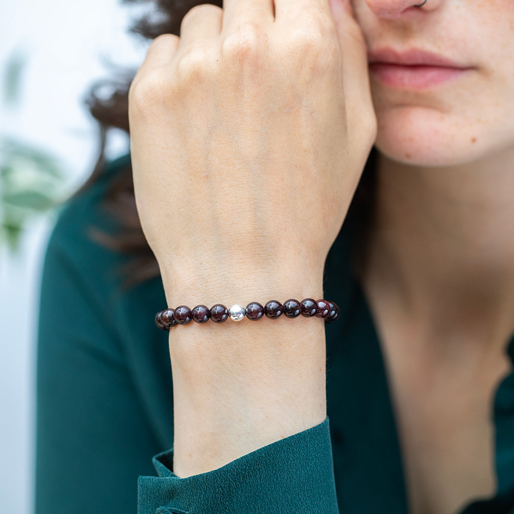 Garnet Essential Bracelet 6mm - Djuna Studios