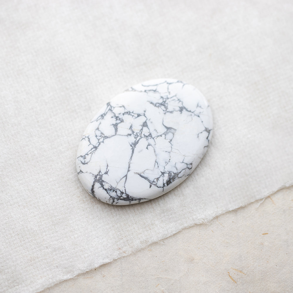 Howlite Palm Stone - Djuna Studios