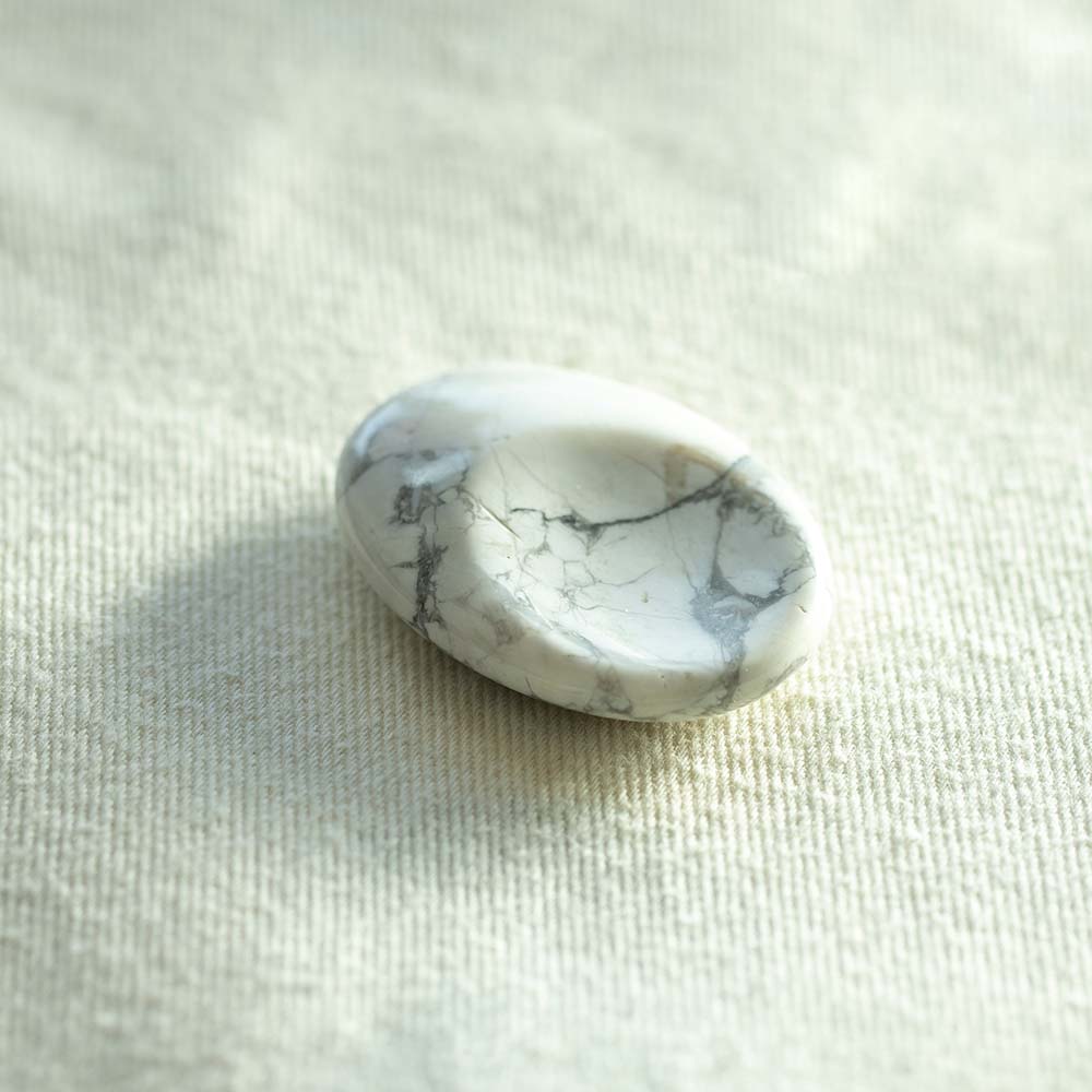 Howlite Thumb Stone - Djuna Studios