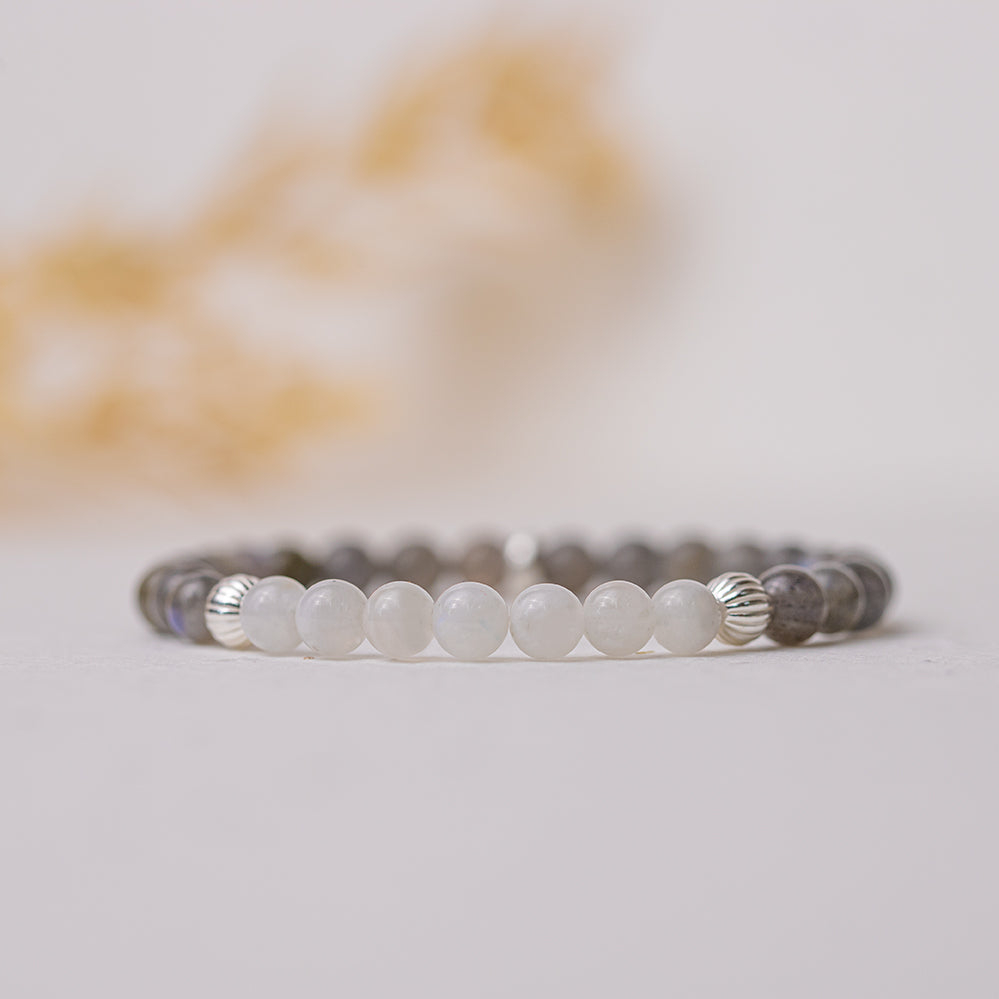 Rainbow Moonstone and Labradorite Bracelet 6mm - Djuna Studios
