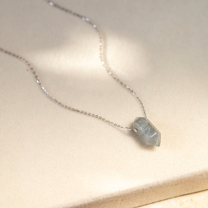 Labradorite Necklace – Polished Point Pendant – Healing Crystal Jewellery for Growth