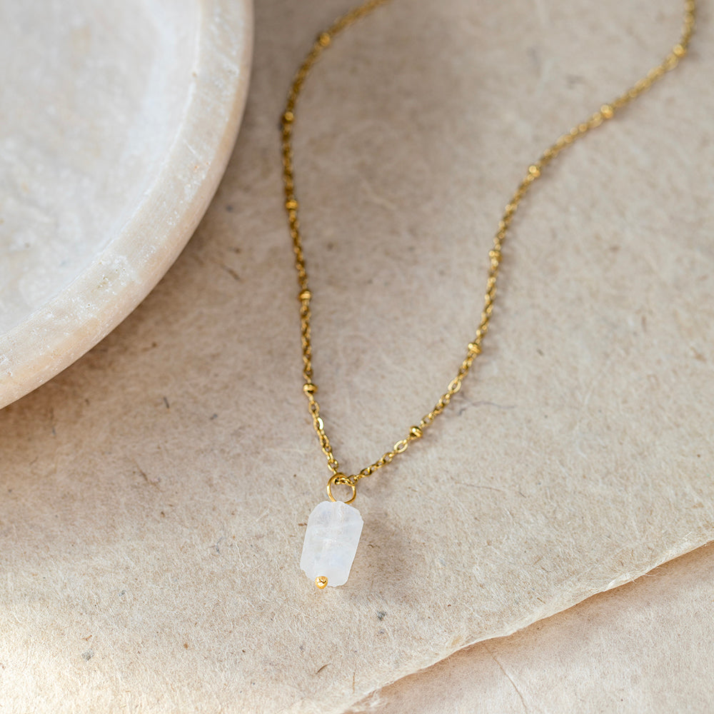 Rainbow Moonstone Necklace – Raw Crystal Pendant – Goddess Energy Healing Jewellery