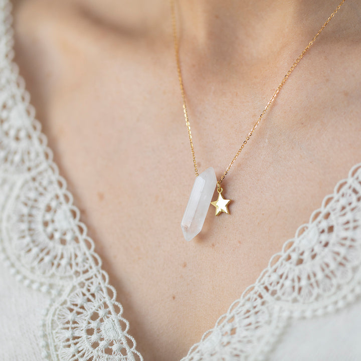 Natural Quartz Point Pendant Necklace with Star