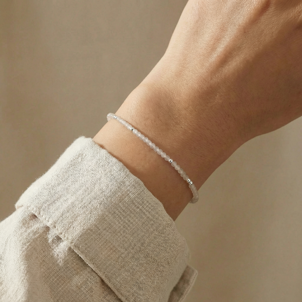 Skinny Quartz Gemstone Bracelet