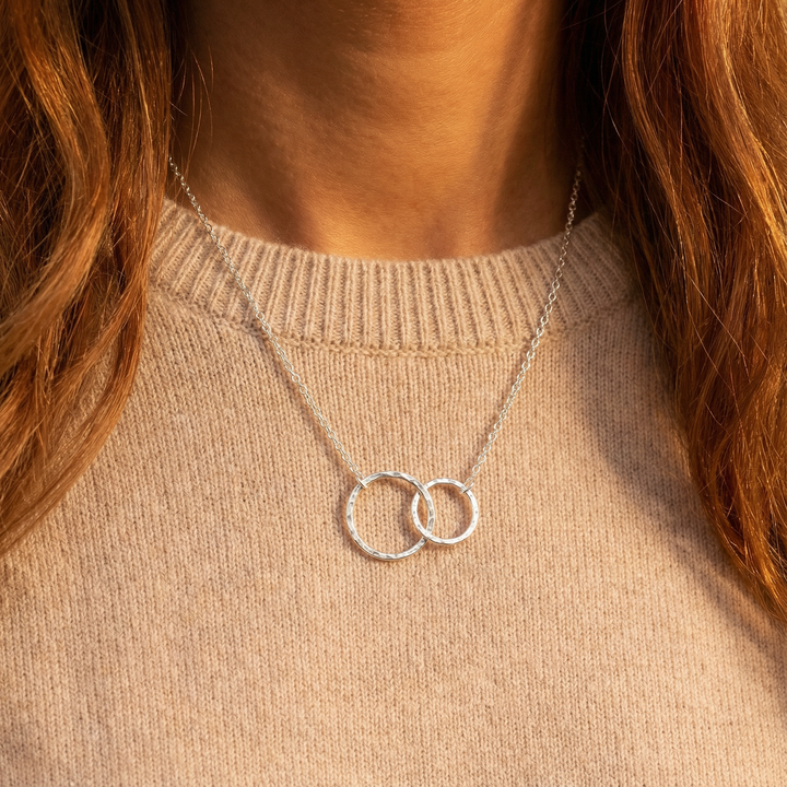 Forever Connected Soul Sister Necklace – Two Circles, One Bond