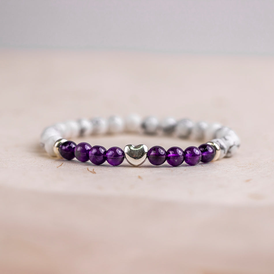 White Howlite and Amethyst Bracelet - Djuna Studios