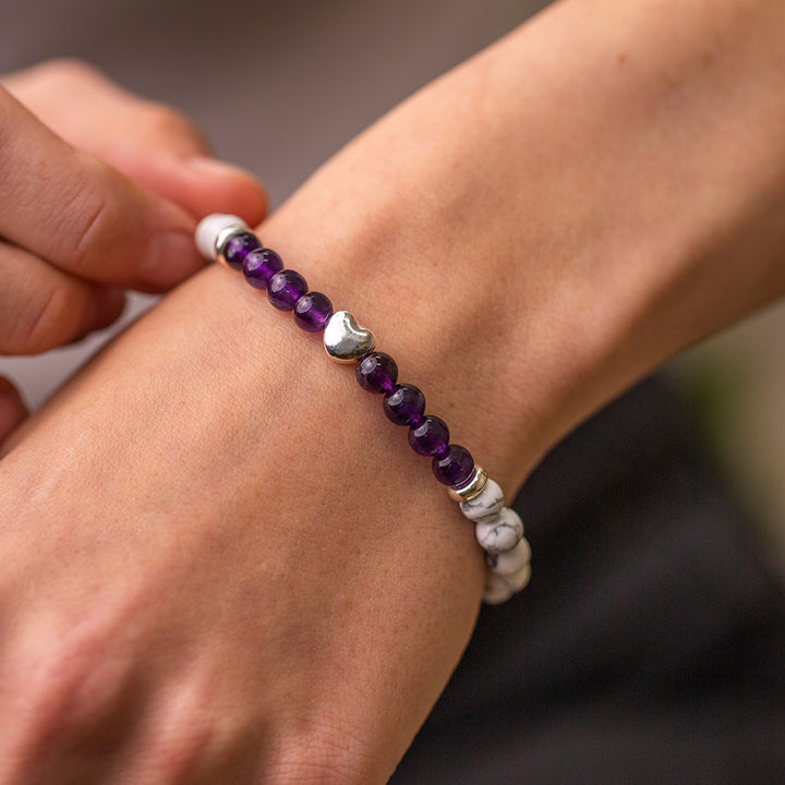 White Howlite and Amethyst Bracelet - Djuna Studios