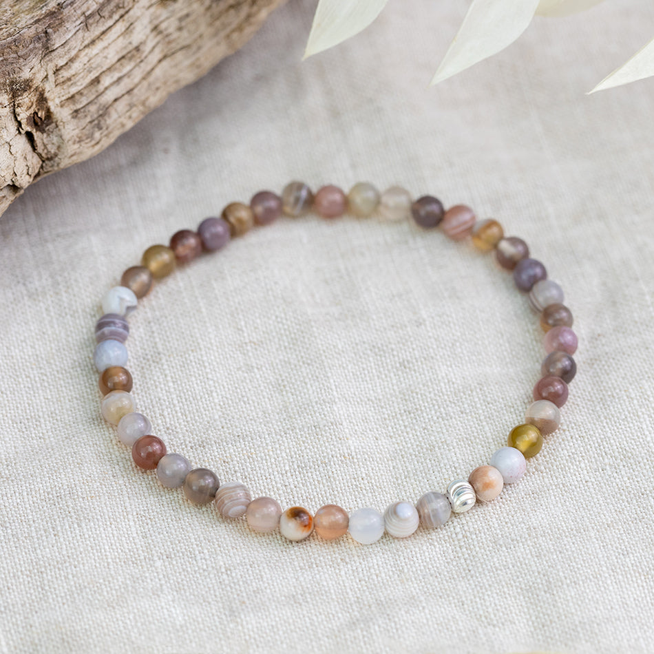 Botswana Agate Beaded Bracelet for Crystal Healing