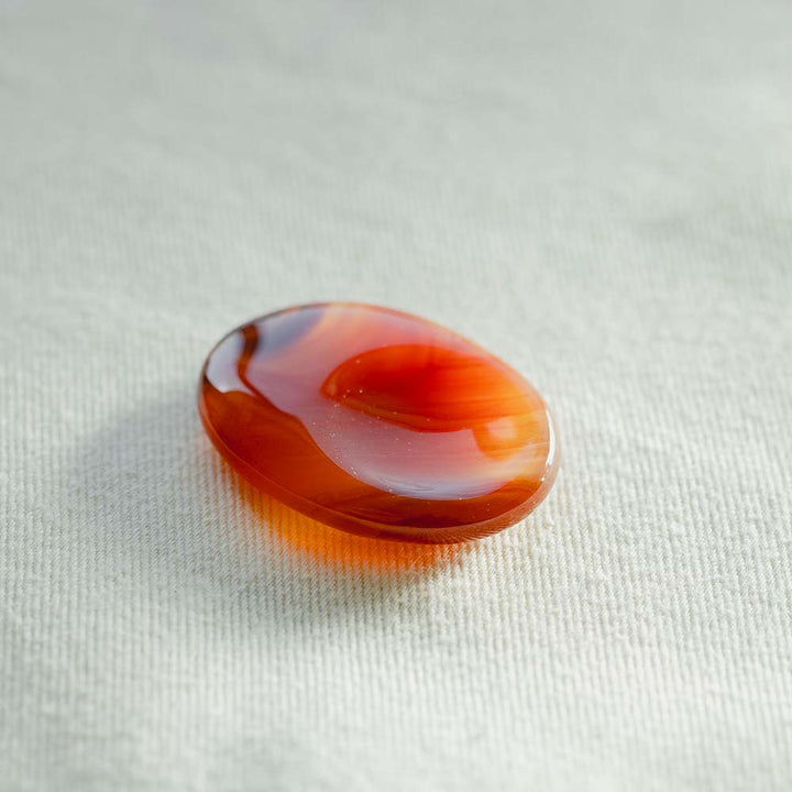 Carnelian Thumb Stone - Djuna Studios