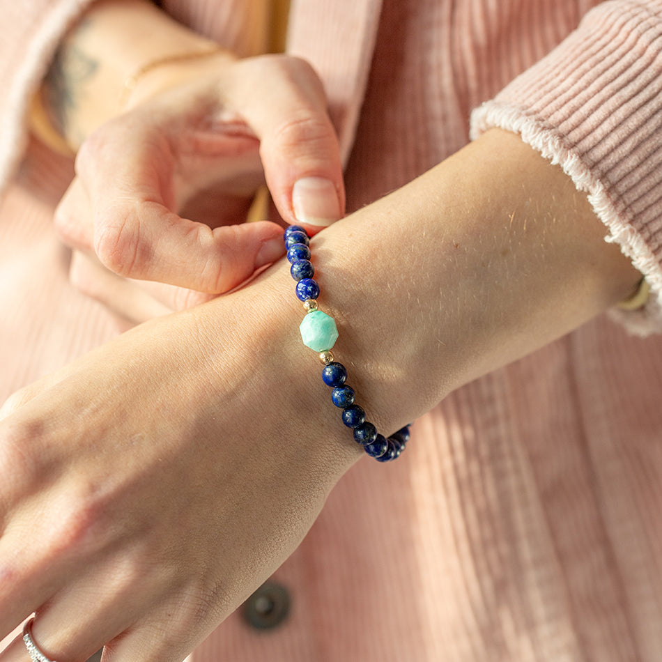 Self Discovery Gemstone Bracelet 6mm - Djuna Studios