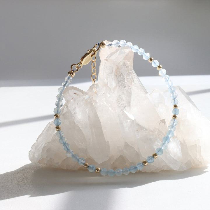 Aquamarine Dainty Bracelet - Djuna Studios