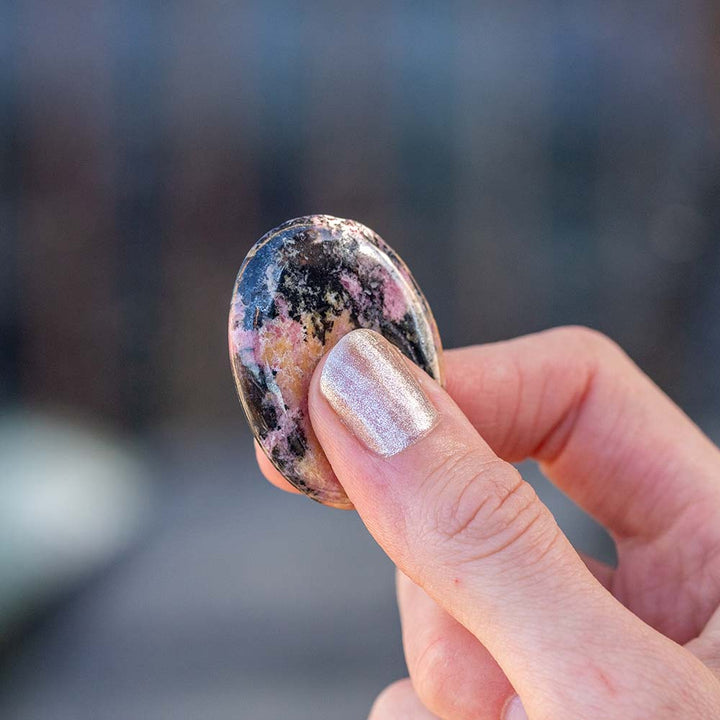 Rhodonite Thumb Stone - Djuna Studios